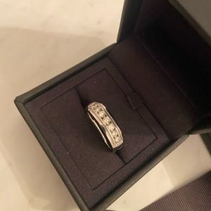 Vera Wang Love Collection Wedding Band